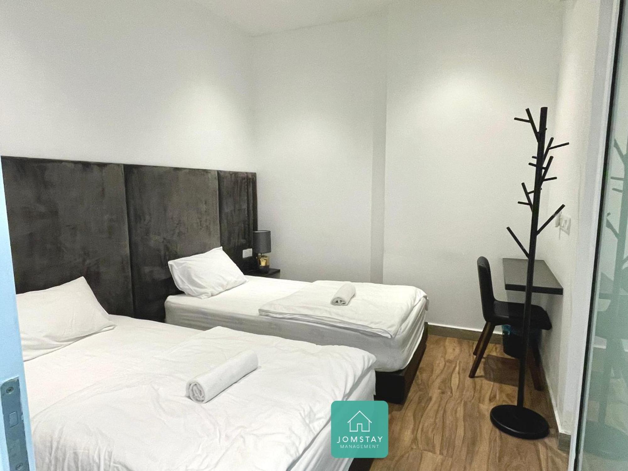 Jomstay Octagon Palm Suites Ipoh Extérieur photo