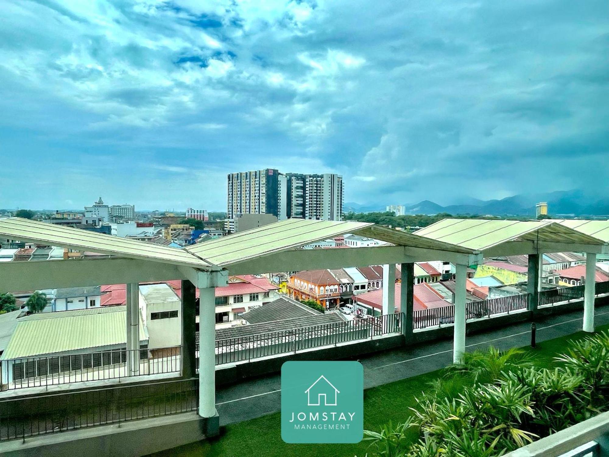 Jomstay Octagon Palm Suites Ipoh Extérieur photo
